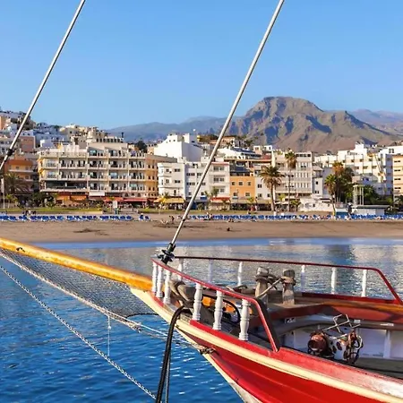 Lägenhet Standard Double Room,breakfast Included, By The Sea In Los Cristianos *