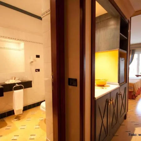 Standard Double Room,breakfast Included, By The Sea In Los Cristianos *